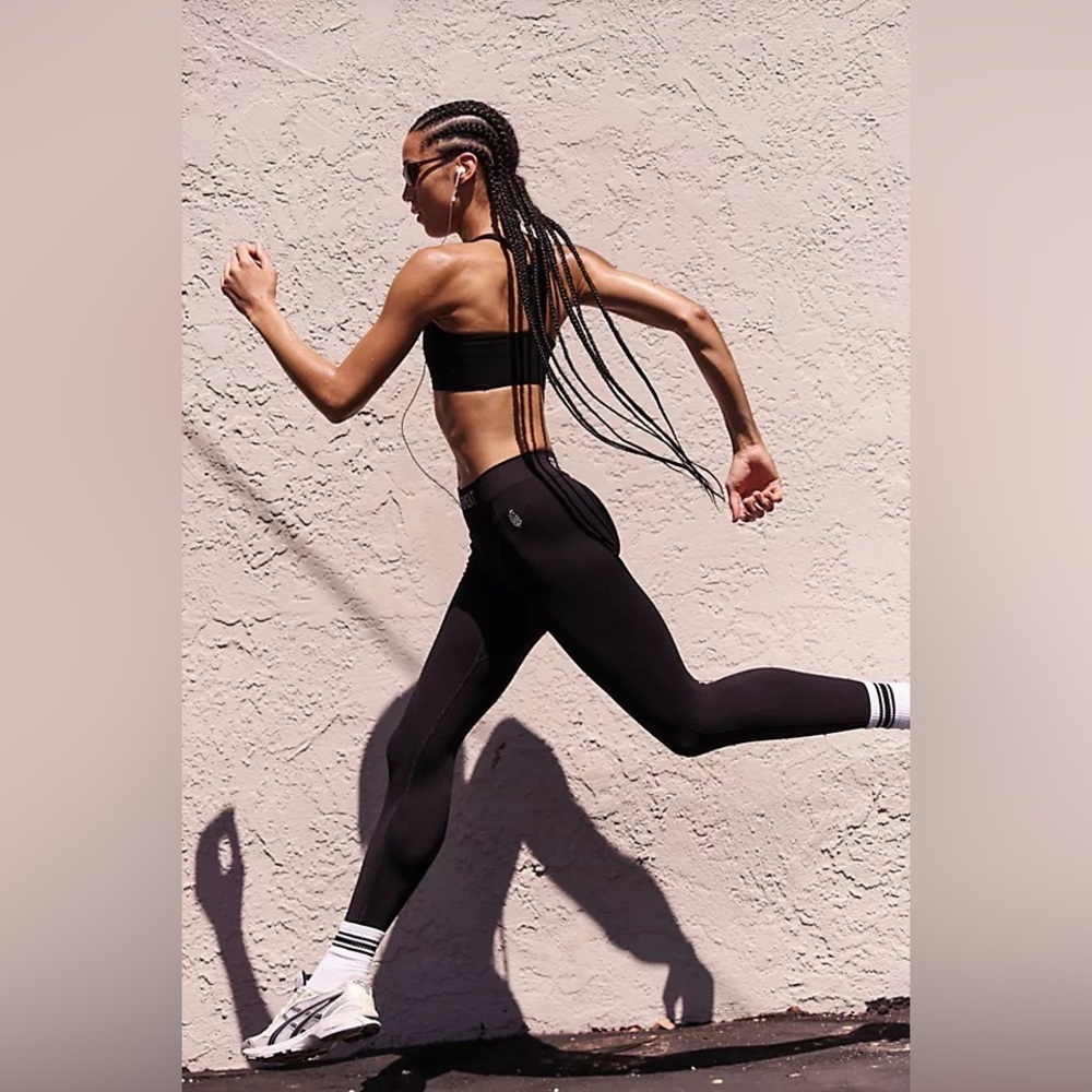 NWOT Free People FP Movement Long Haul Logo Ribbed Leggings Black Athletic Pants - Picture 4 of 11